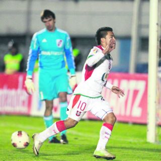 La Liga de Loja se hace grande ante River Plate