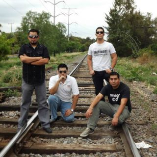 Una banda con mucho Omega Trece