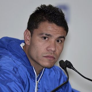 Barrera sale con éxito de su operación