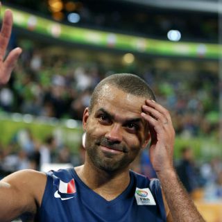 Parker se excusa por sus declaraciones homófobas