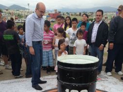 Ismael del Toro participa en el programa Tlajomulco no se ensucia solo. ESPECIAL /