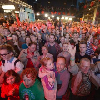 Merkel arrasa en las elecciones alemanas