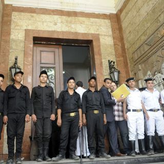 Hermanos Musulmanes tachan de ''político'' el fallo que prohíbe sus actividades