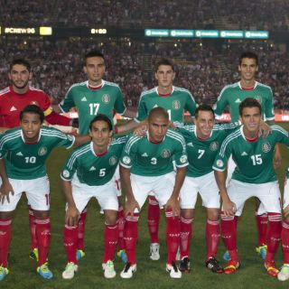 Aficionados reprueban al Tri