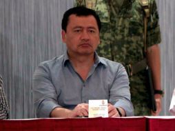 Osorio Chong detalla que se han repartido 13 toneladas de medicinas en Guerrero. ARCHIVO /