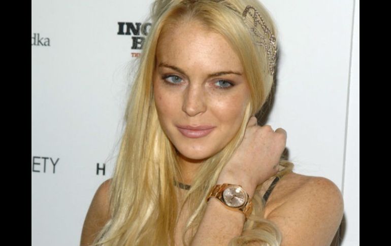 Lindsay Lohan acudió a un programa de Oprah Winfrey por el que obtuvo dos millones de dólares. ARCHIVO /