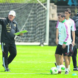 Si no juegan en Europa, tampoco con el Tri