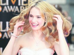 Lily revivirá el clásico con un giro inesperado en el encuentro con el príncipe. AFP /