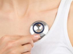 Una alimentación balanceada y baja en colesterol propicia un corazón sano. ESPECIAL /