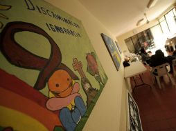 Explican que la estrategia de ofrecer la prueba de VIH a las mujeres embarazadas todavía no logra su objetivo. ARCHIVO /