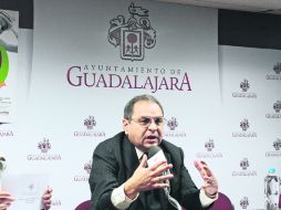 Tomás Vázquez Gil, superior de los inspectores tapatíos, fue acusado de estar enterado de la protección a los ambulantes. EL INFORMADOR /