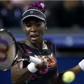 Venus Williams se clasifica para cuartos de final en Tokio