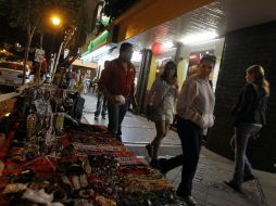 Empresarios consideran que los cambios en el Ayuntamiento abonan poco a erradicar ambulantaje. ARCHIVO /