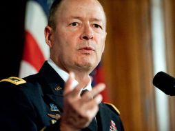 El director de la agencia, Keith Alexander, califica de ''noble'' la labor de espionaje de la NSA. AFP /