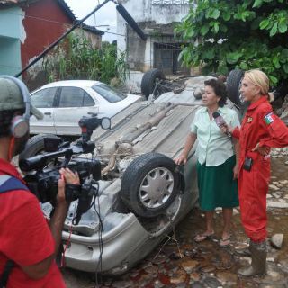 Alcalde guerrerense también se indigna por viaje de Laura Bozzo