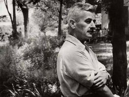 Guionista, periodista y miembro de la fuerza aérea fue un hombre merecedor del Premio Pulitzer. ESPECIAL /