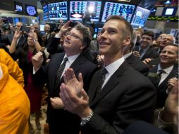 Wall Street corta una racha de dos días consecutivos con descensos. ARCHIVO /