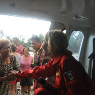 Sin referirse a Bozzo, rescatistas explican uso de helicóptero oficial