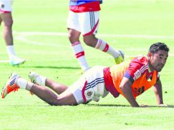 Marco Fabián no ha podido lograr constancia en su juego, pero es consciente que de él depende la creatividad ofensiva rojiblanca. MEXSPORT /