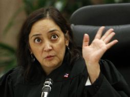 La juez Yvette M. Palazuelos durante el argumento de refutación en el caso de la familia Jackson contra la promotora de conciertos. ARCHIVO /