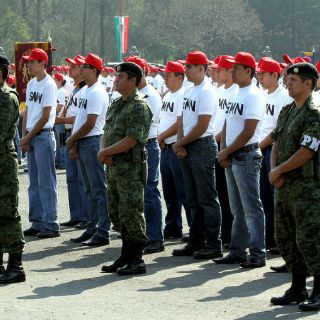Invitan a jóvenes a registrarse para el Servicio Militar Nacional