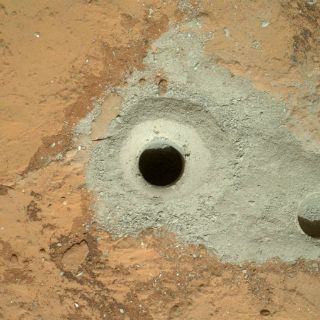 Curiosity encuentra agua y compuestos orgánicos en Marte