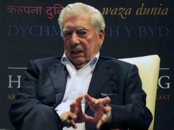 El Premio Nobel Mario Vargas Llosa durante su intervención en el Hay Festival de Segovia. EFE /