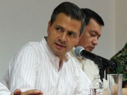 Enrique Peña Nieto asegura que apoyará a todos los ciudadanos afectados para que recuperen sus bienes. NTX /