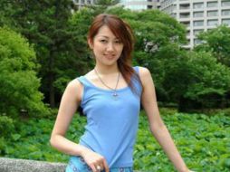 Hija del fundador de Country Garden Holdings, Yang Huiyan posee una fortuna aproximada de seis mil 375 millones. ESPECIAL /