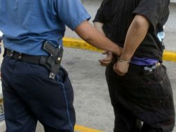 El hombre detenido dijo ser originario de Veracruz y lleva tres meses radicando en Guadalajara. ARCHIVO /