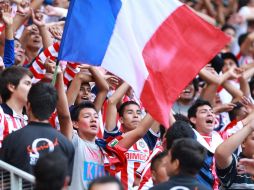 Los aficionados derrocharon pasión durante el transcurso del Clásico Tapatío  /