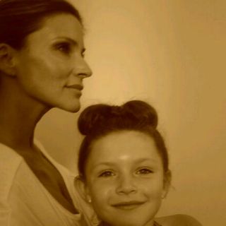 Isabela Camil, emocionada por participación de su hija en telenovela