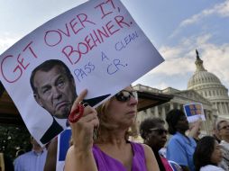 Manifestantes que dicen estar en contra de la incapacidad de los legisladores para aprobar el presupuesto de Estados Unidos. AFP /