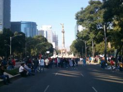 Paseo de la Reforma se encuentra cerrada en ambos sentidos. Imagen de @@aspergeriano ESPECIAL /