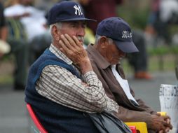 Se estima que para 2050, uno de cada cuatro mexicanos estará en etapa adulta. ARCHIVO /