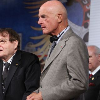 Advierte Nobel de Medicina que habrá nuevas epidemias que enfrentar