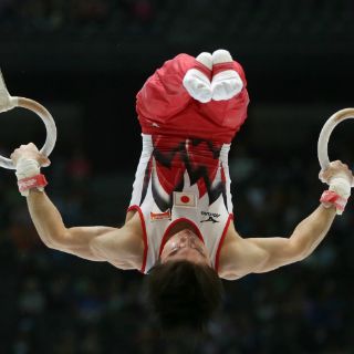 Uchimura es tetracampeón mundial de gimnasia