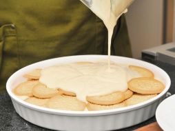 El pay de limón, por su sencilla preparación, siempre es una buena opción para disfrutar las galletas Marías. ESPECIAL /