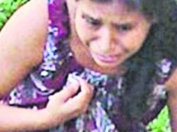 Imagen que circuló en redes sociales, donde se muestra el momento cuando Irma López Aurelio da a luz. ESPECIAL /