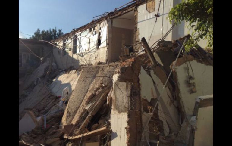 La tarde de este sábado, ocurrió un derrumbe parcial en el área de pediatría del Hospital General de Zapopan.  /