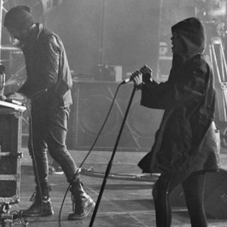 Euforia y éxtasis con Crystal Castles