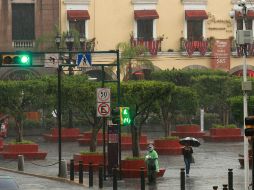 Pronostican probabilidad de lluvia de moderada a fuerte y temperaturas templadas para Jalisco. ARCHIVO /