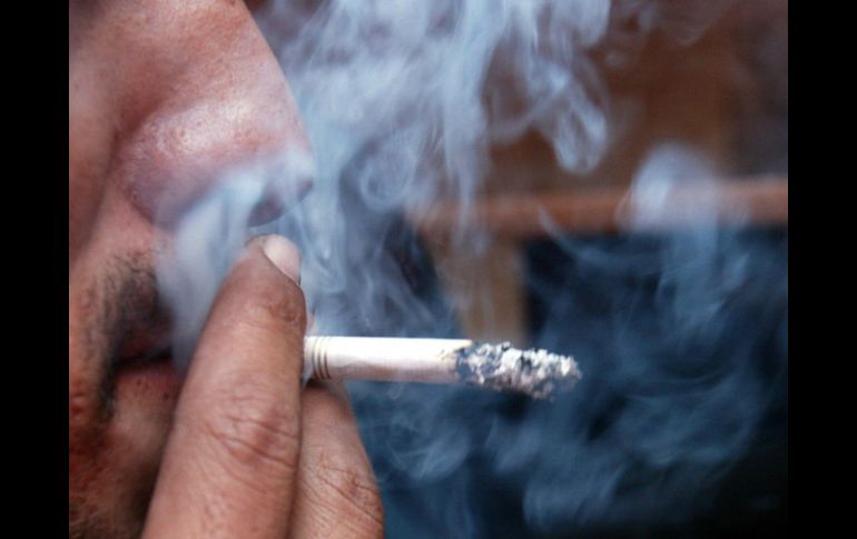 Detallan que un porcentaje del dinero recaudado sería empleado en programas de salud para padecimientos ligados a su consumo. ARCHIVO /