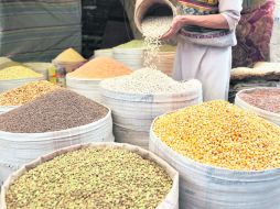 Para la FAO,  los precios internacionales de los alimentos han bajado, pero todavía están por encima de sus niveles históricos. EFE /