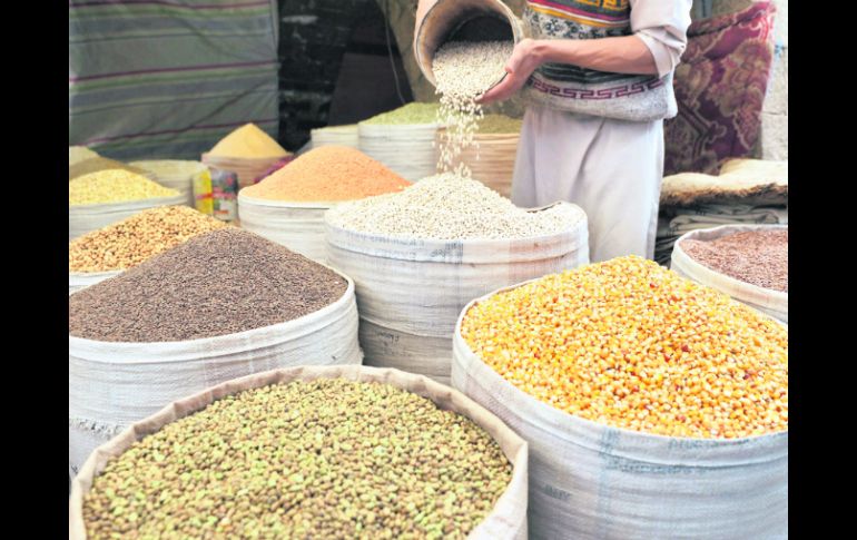 Para la FAO,  los precios internacionales de los alimentos han bajado, pero todavía están por encima de sus niveles históricos. EFE /