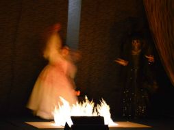 Ivan Cochegrus adapta la leyenda para presentarla en China y en la República Árabe Saharaui Democrática. ESPECIAL /