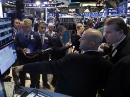 Wall Street amplió hoy las pérdidas en la recta final. ARCHIVO /