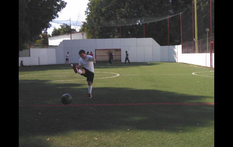 Lo que no pueden expresar con palabras, lo dicen con los gestos.  /