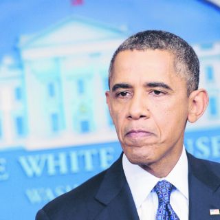 Obama pide al Tea Party dejar de presionar a Boehner