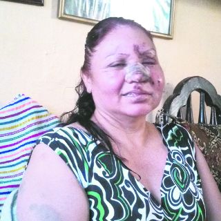 La mujer policía a la que se le acabó el piso